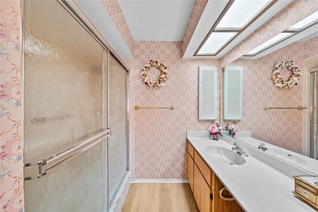 En Venta: $187,900 (2 camas, 2 baños, 1230 Pies cuadrados)