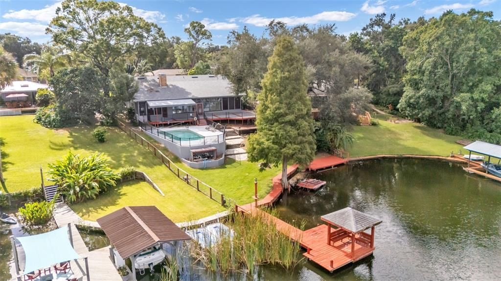 合同活跃: $515,000 (4 贝兹, 3 浴室, 3058 平方英尺)