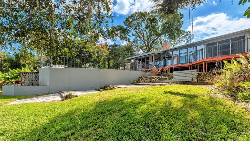 合同活跃: $515,000 (4 贝兹, 3 浴室, 3058 平方英尺)