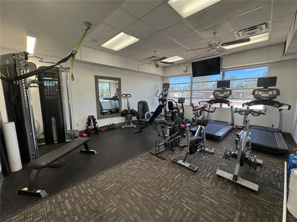 На продажу: $299,900 (1 спален, 1 ванн, 798 Квадратных фут)