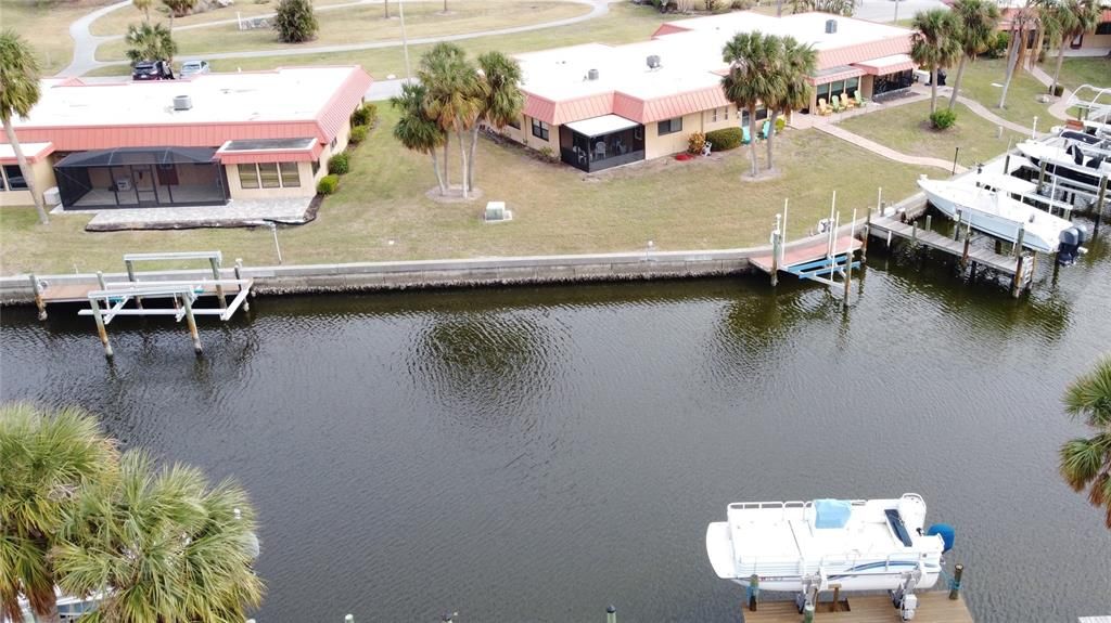 На продажу: $299,900 (1 спален, 1 ванн, 798 Квадратных фут)