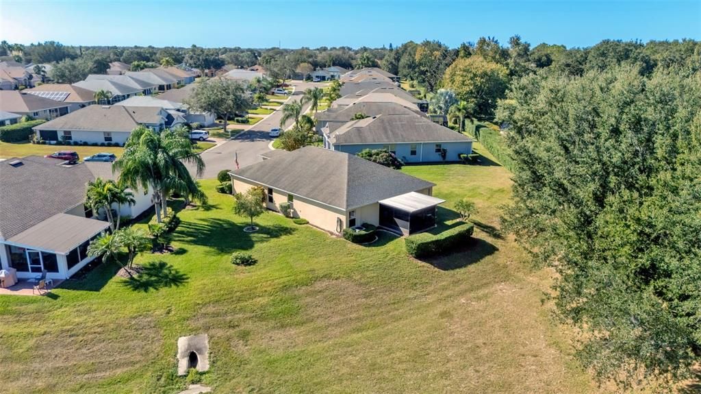 For Sale: $421,900 (4 beds, 3 baths, 1927 Square Feet)