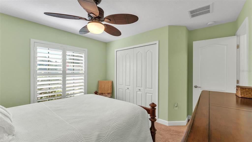 For Sale: $421,900 (4 beds, 3 baths, 1927 Square Feet)