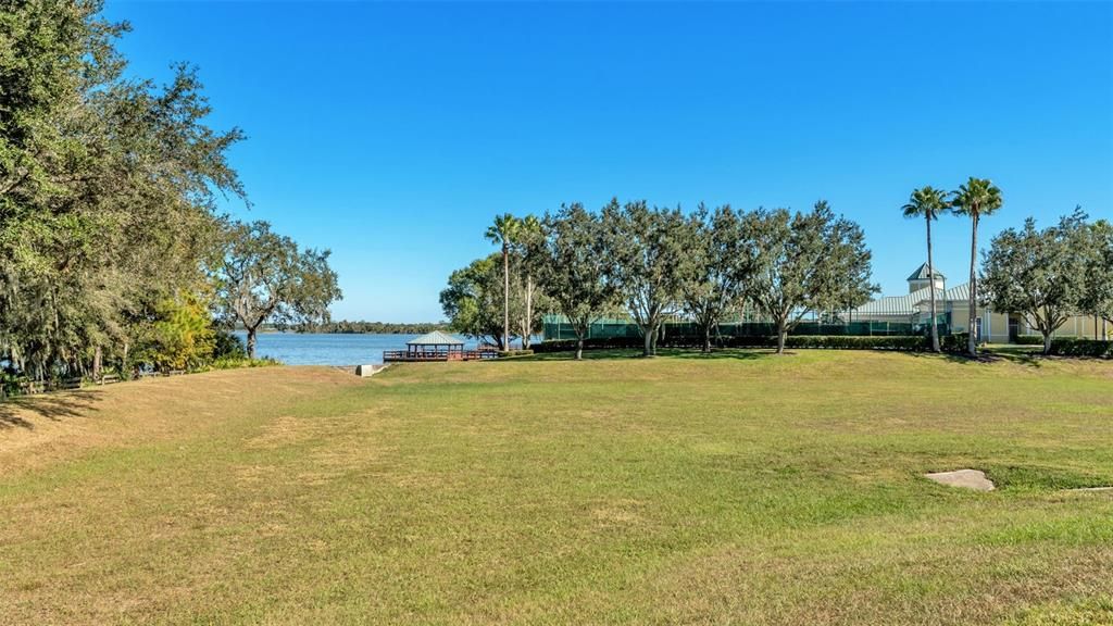 For Sale: $421,900 (4 beds, 3 baths, 1927 Square Feet)