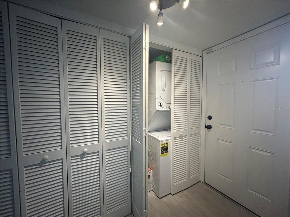 For Rent: $850 (2 beds, 2 baths, 1070 Square Feet)