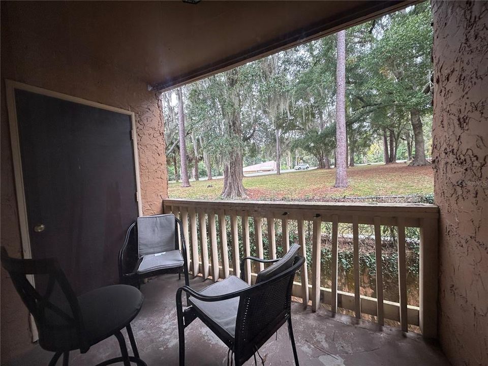 For Rent: $850 (2 beds, 2 baths, 1070 Square Feet)