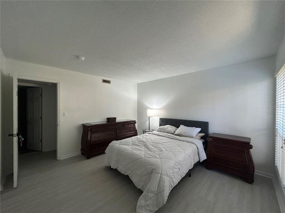 For Rent: $850 (2 beds, 2 baths, 1070 Square Feet)