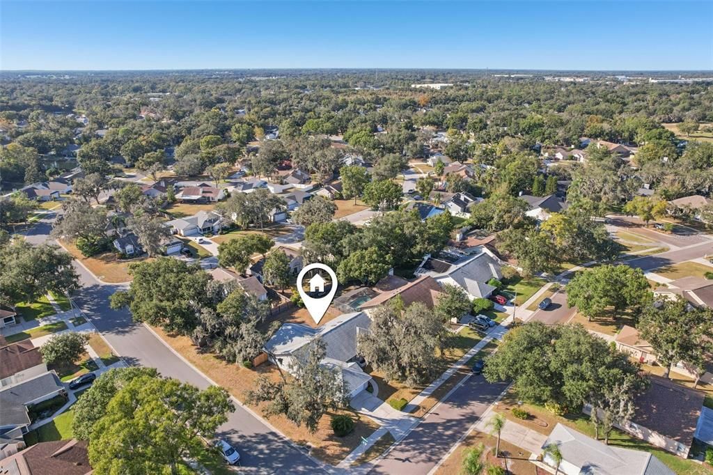 En Venta: $420,000 (4 camas, 2 baños, 2347 Pies cuadrados)