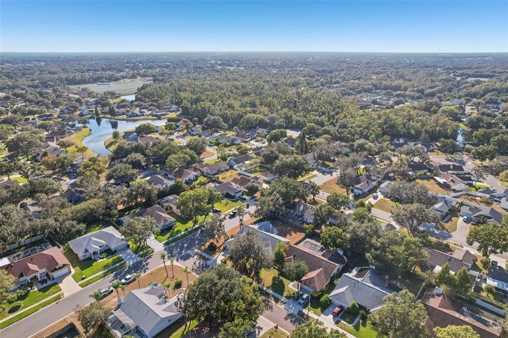 En Venta: $420,000 (4 camas, 2 baños, 2347 Pies cuadrados)