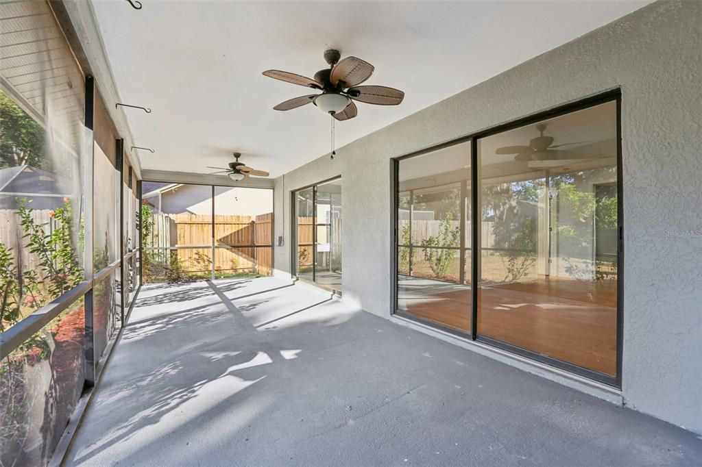 En Venta: $420,000 (4 camas, 2 baños, 2347 Pies cuadrados)