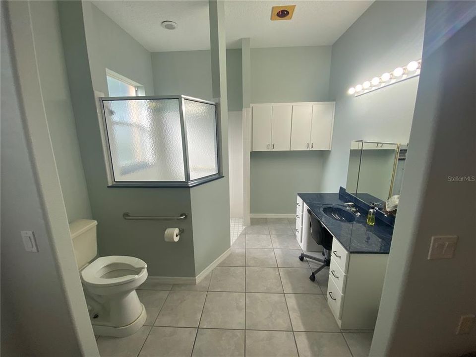 En Renta: $1,875 (3 camas, 2 baños, 1878 Pies cuadrados)