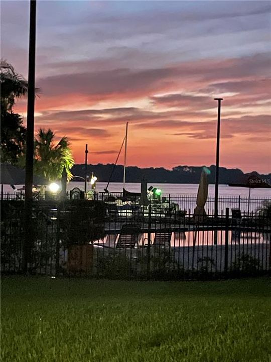 待售: $349,000 (3 贝兹, 2 浴室, 1541 平方英尺)