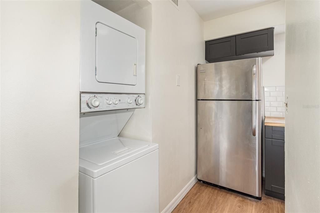 出租: $1,600 (2 贝兹, 2 浴室, 1005 平方英尺)