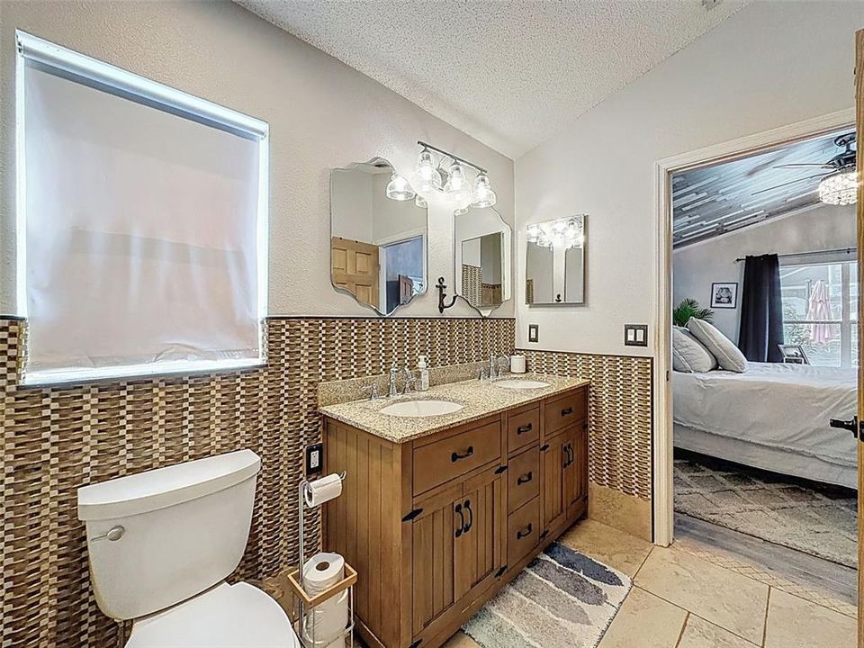 For Sale: $530,000 (3 beds, 2 baths, 1666 Square Feet)