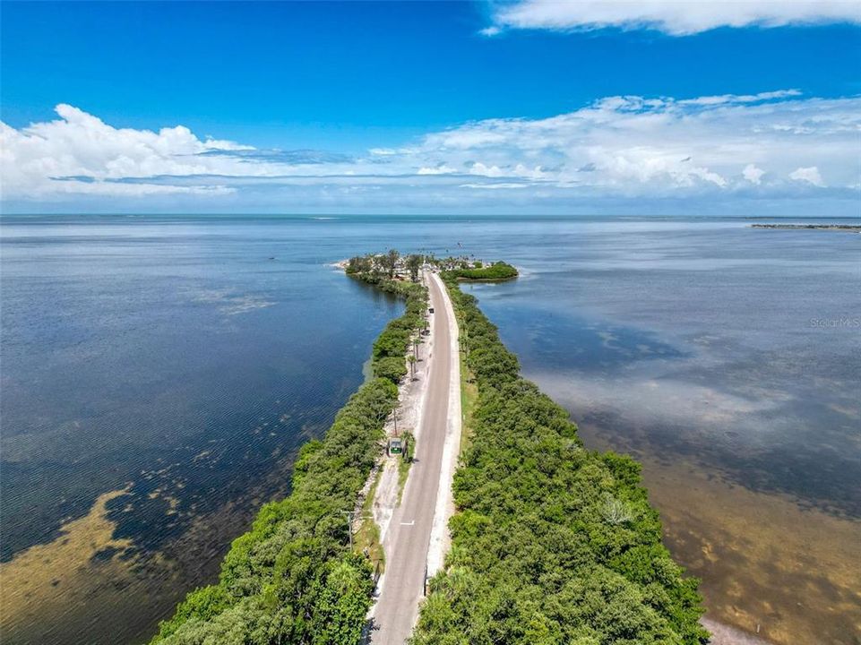 For Sale: $530,000 (3 beds, 2 baths, 1666 Square Feet)