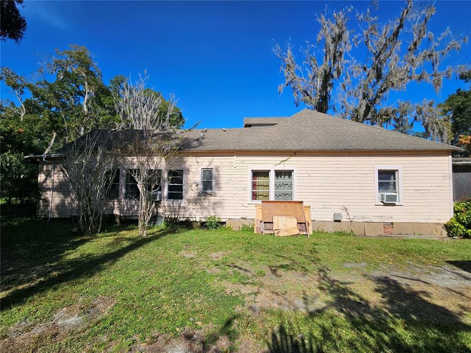 En Venta: $89,900 (3 camas, 2 baños, 1710 Pies cuadrados)