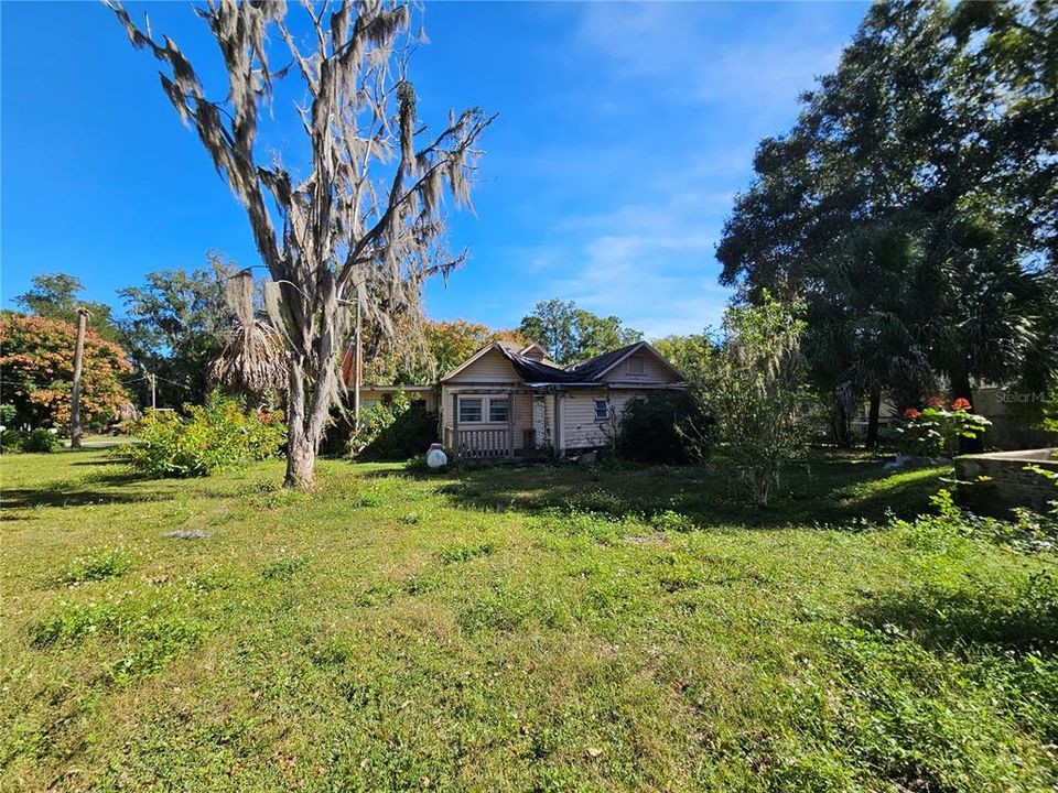 En Venta: $89,900 (3 camas, 2 baños, 1710 Pies cuadrados)