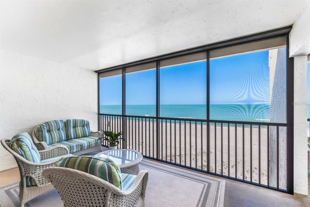 待售: $1,390,000 (2 贝兹, 2 浴室, 1334 平方英尺)