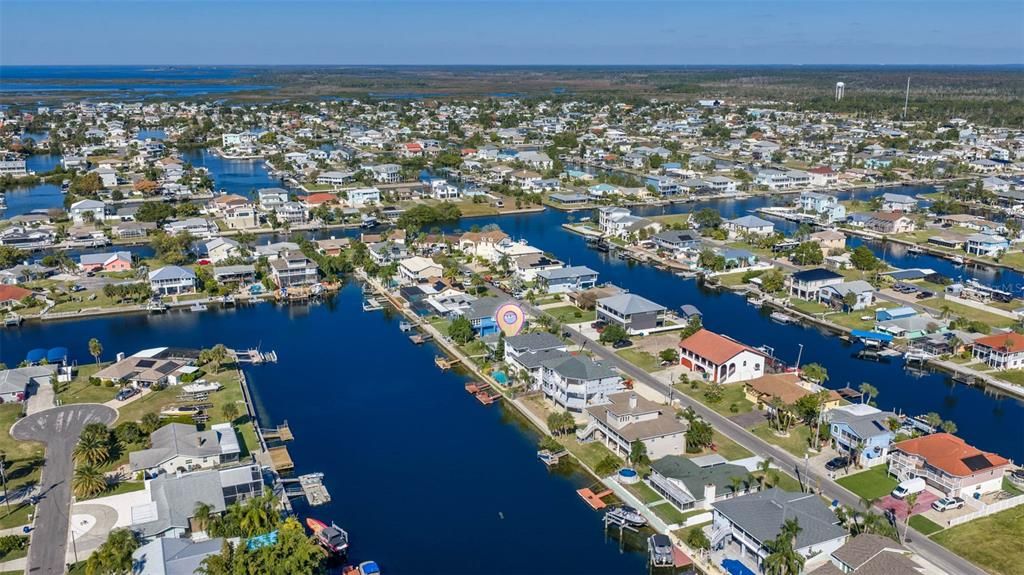 For Sale: $475,000 (2 beds, 2 baths, 1621 Square Feet)