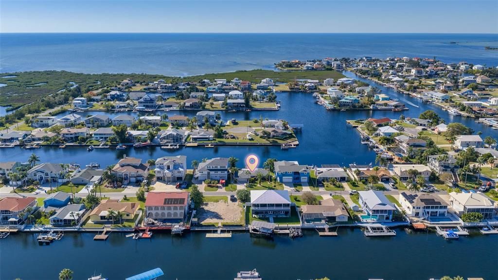 For Sale: $475,000 (2 beds, 2 baths, 1621 Square Feet)