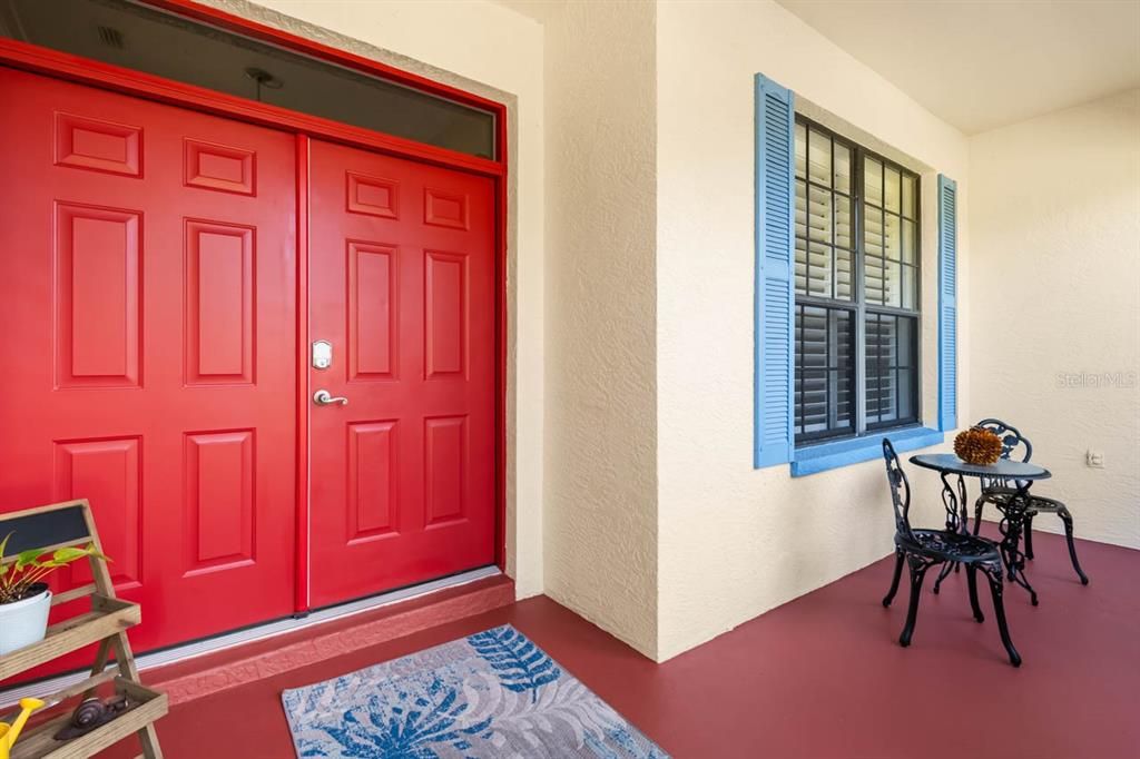 En Venta: $1,040,000 (4 camas, 3 baños, 2600 Pies cuadrados)