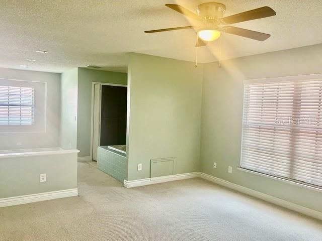 For Sale: $525,900 (3 beds, 2 baths, 1850 Square Feet)