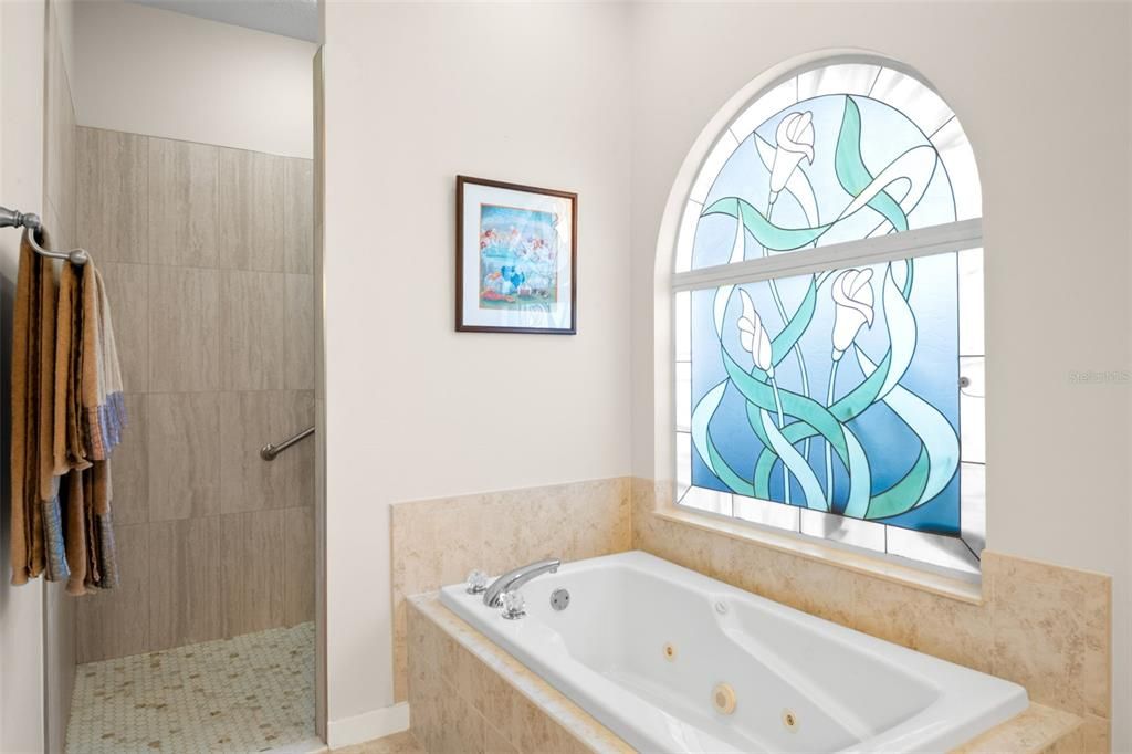 待售: $699,000 (3 贝兹, 2 浴室, 2401 平方英尺)