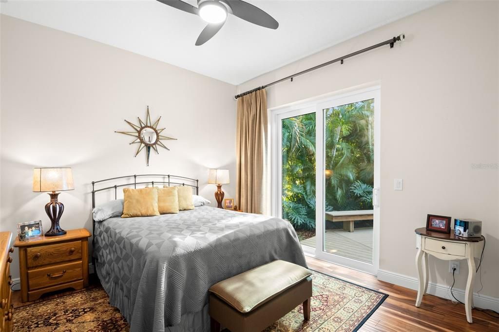 待售: $699,000 (3 贝兹, 2 浴室, 2401 平方英尺)