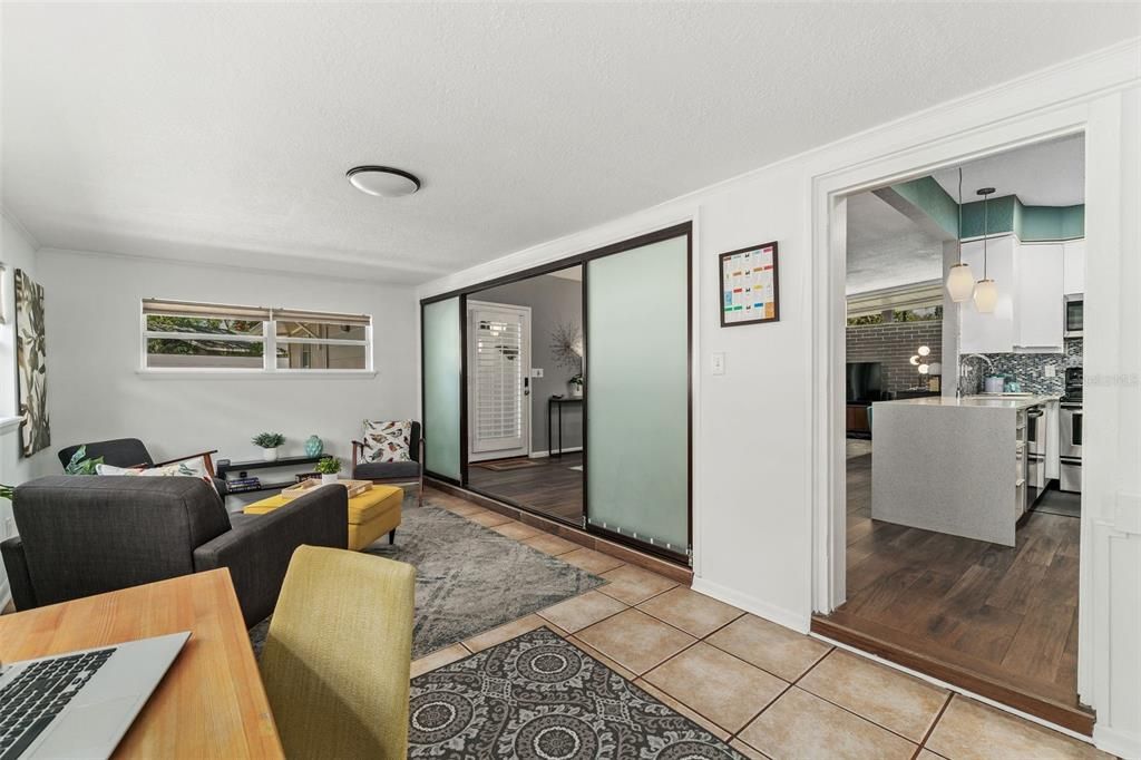 Activo con contrato: $475,000 (2 camas, 1 baños, 1138 Pies cuadrados)