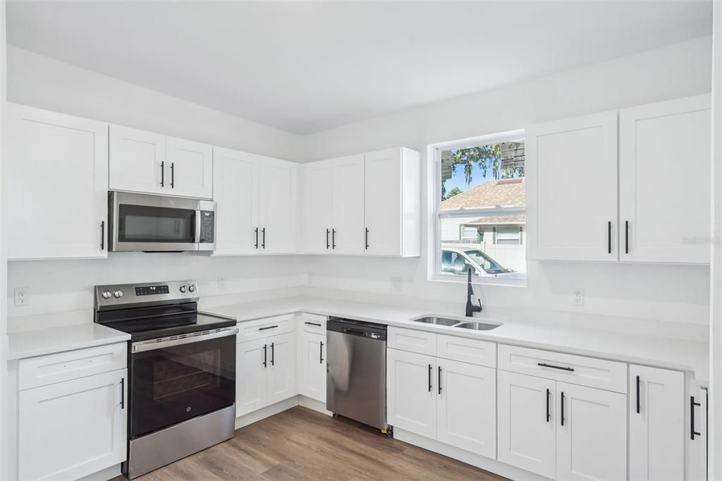 En Venta: $315,000 (3 camas, 1 baños, 1053 Pies cuadrados)