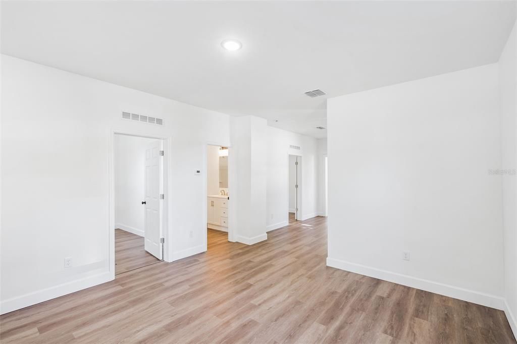 En Venta: $315,000 (3 camas, 1 baños, 1053 Pies cuadrados)