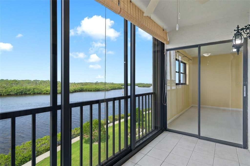 For Rent: $1,950 (2 beds, 2 baths, 1025 Square Feet)