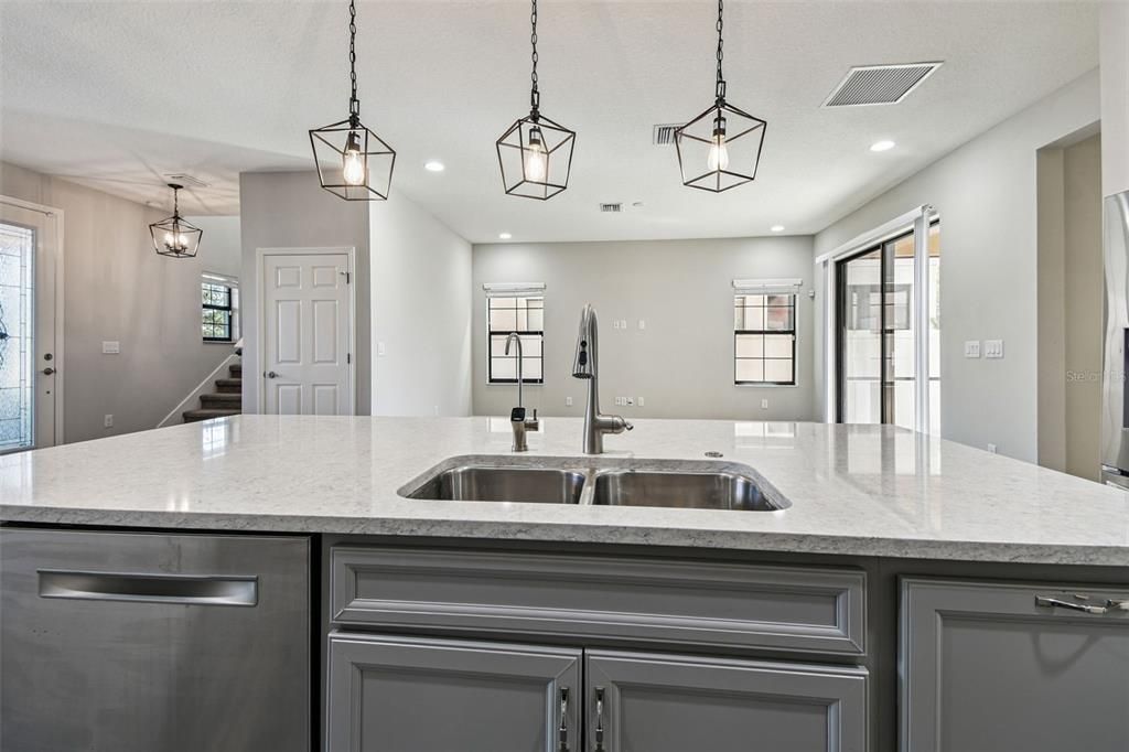 For Sale: $420,000 (4 beds, 3 baths, 2377 Square Feet)