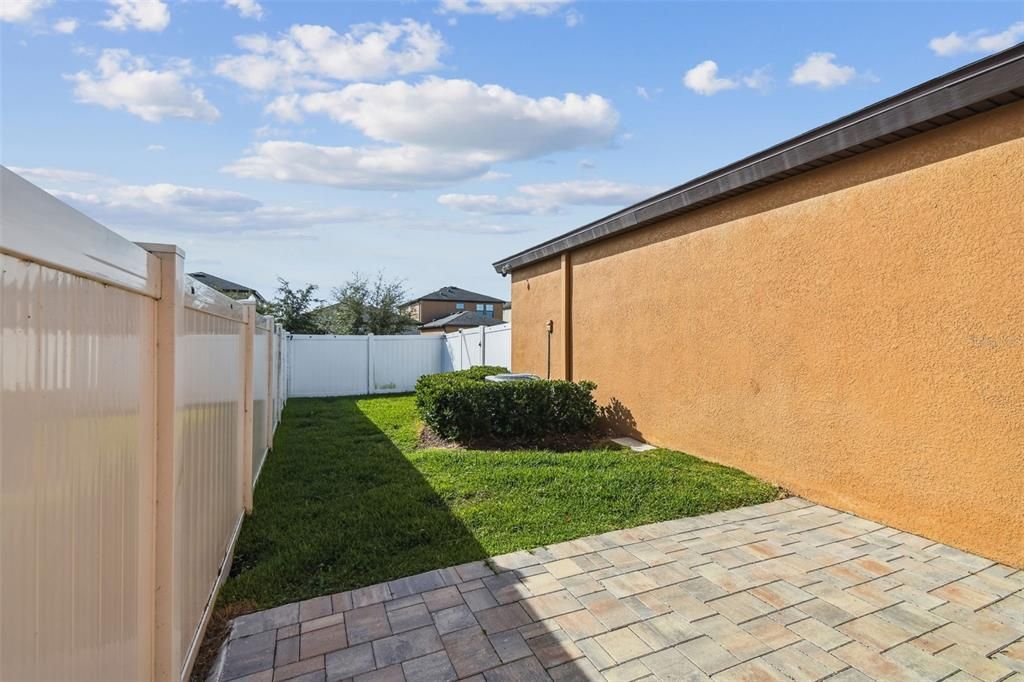 For Sale: $420,000 (4 beds, 3 baths, 2377 Square Feet)