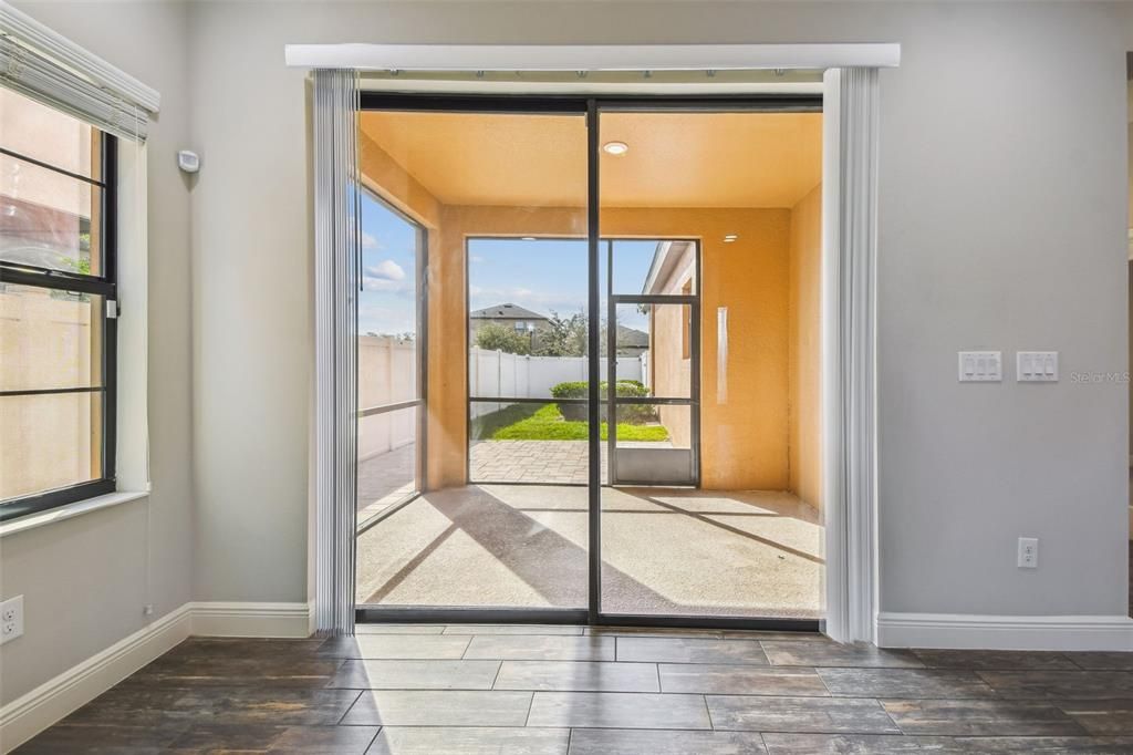 For Sale: $420,000 (4 beds, 3 baths, 2377 Square Feet)