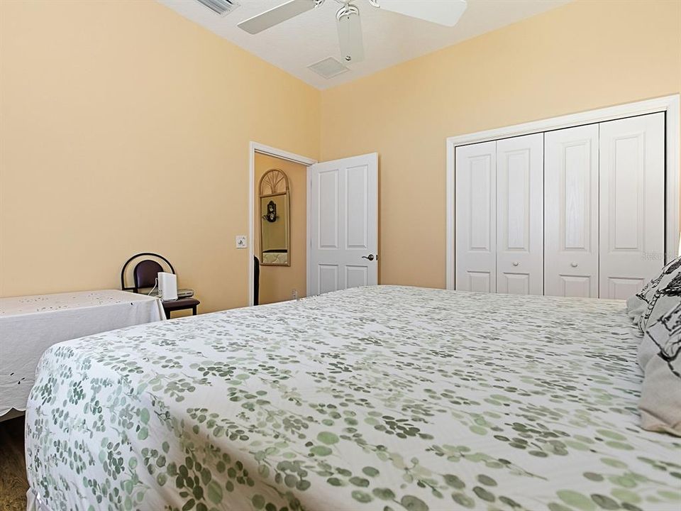 Active With Contract: $725,000 (3 beds, 2 baths, 2460 Square Feet)