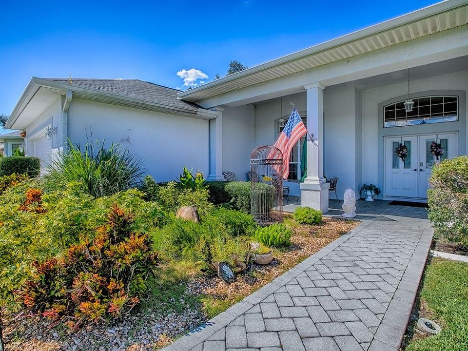 Active With Contract: $725,000 (3 beds, 2 baths, 2460 Square Feet)