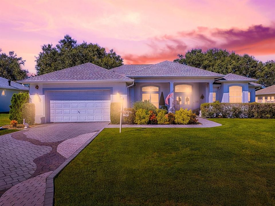 Active With Contract: $725,000 (3 beds, 2 baths, 2460 Square Feet)