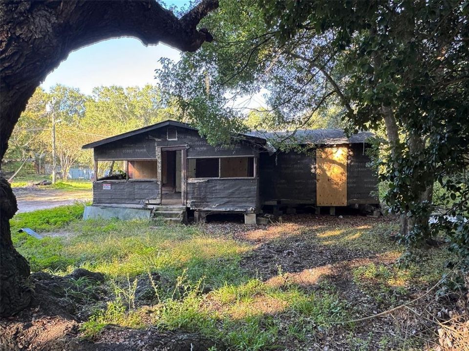 En Venta: $99,900 (3 camas, 1 baños, 864 Pies cuadrados)