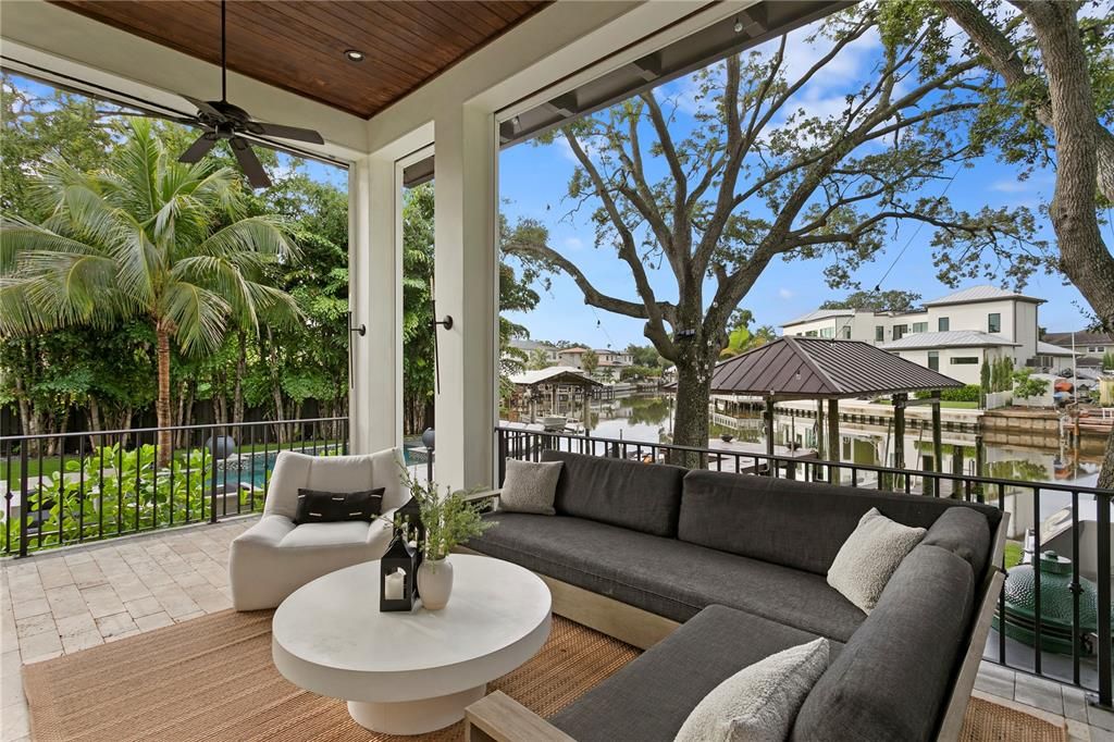 出租: $27,000 (5 贝兹, 5 浴室, 4406 平方英尺)