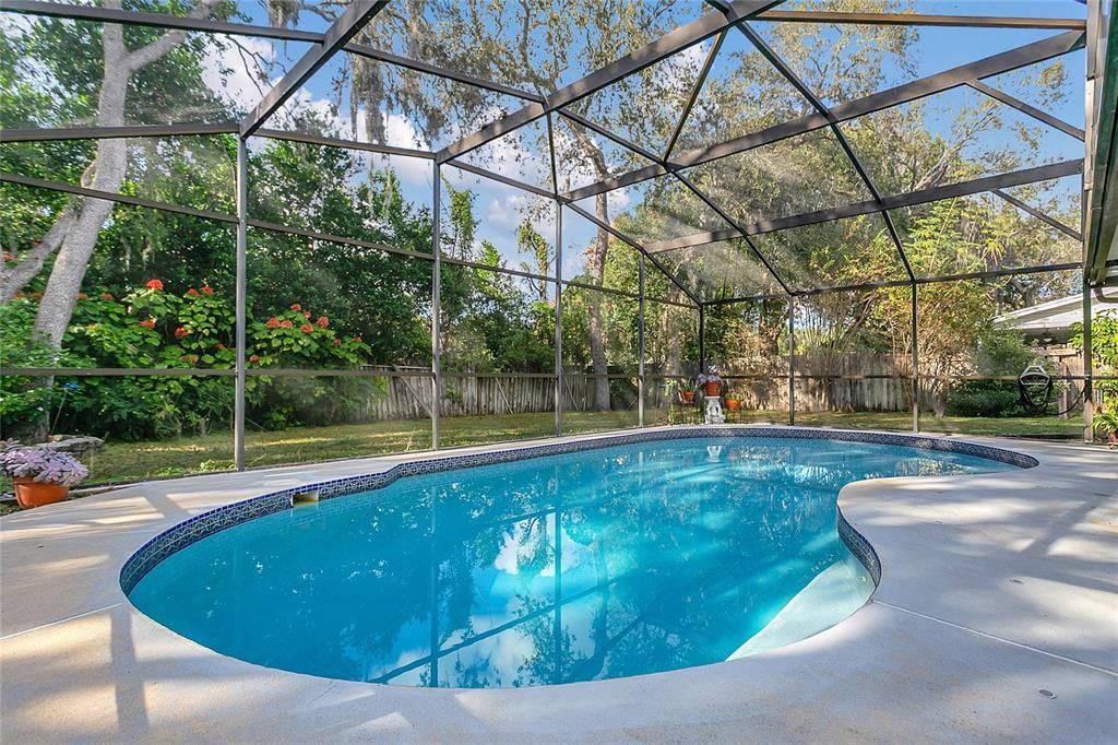 For Sale: $462,500 (3 beds, 2 baths, 1653 Square Feet)