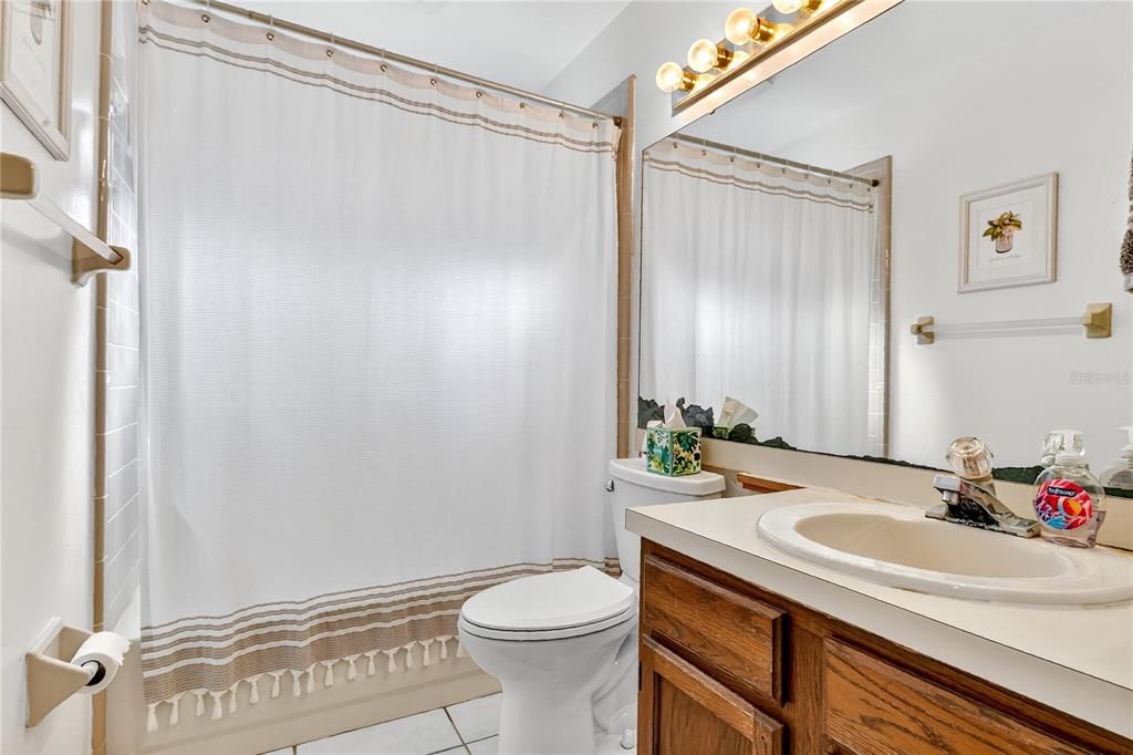 For Sale: $462,500 (3 beds, 2 baths, 1653 Square Feet)