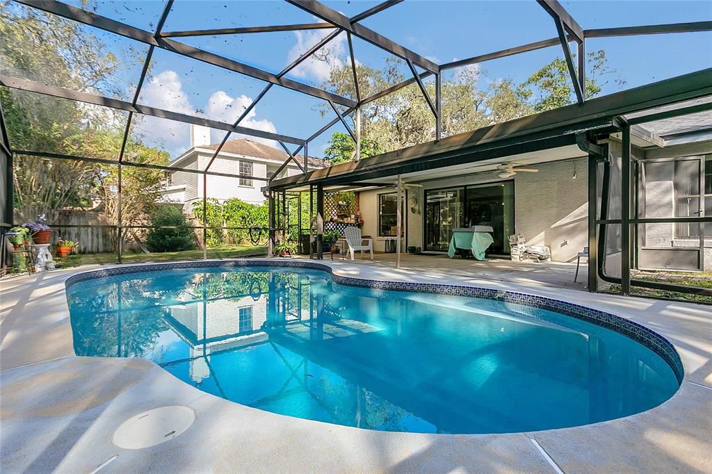 For Sale: $462,500 (3 beds, 2 baths, 1653 Square Feet)