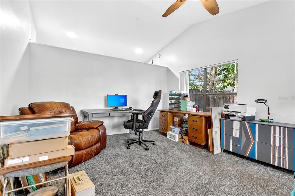 For Sale: $462,500 (3 beds, 2 baths, 1653 Square Feet)