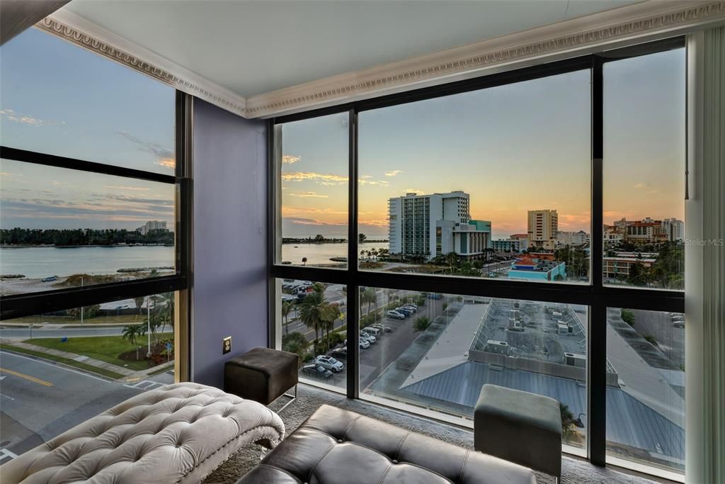 待售: $410,000 (2 贝兹, 2 浴室, 1310 平方英尺)