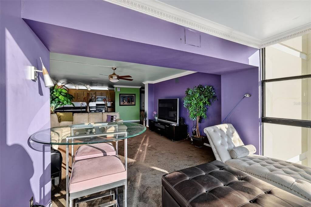 待售: $410,000 (2 贝兹, 2 浴室, 1310 平方英尺)