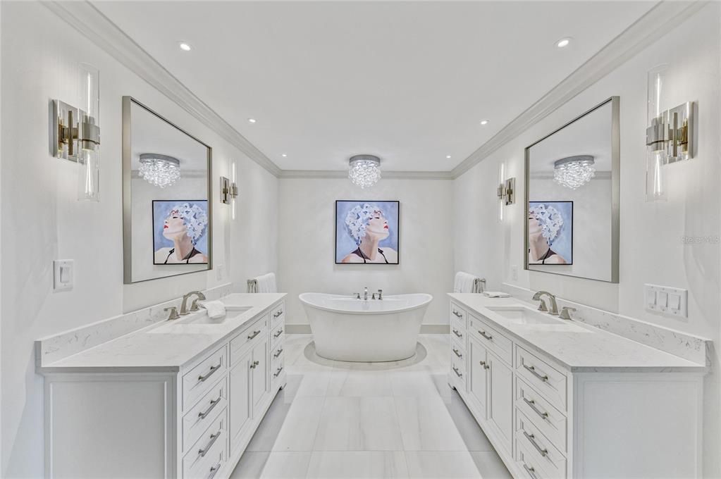 For Sale: $3,950,000 (3 beds, 3 baths, 2645 Square Feet)