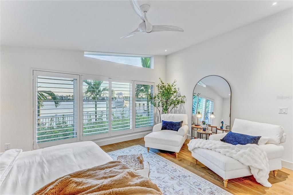 For Sale: $3,950,000 (3 beds, 3 baths, 2645 Square Feet)