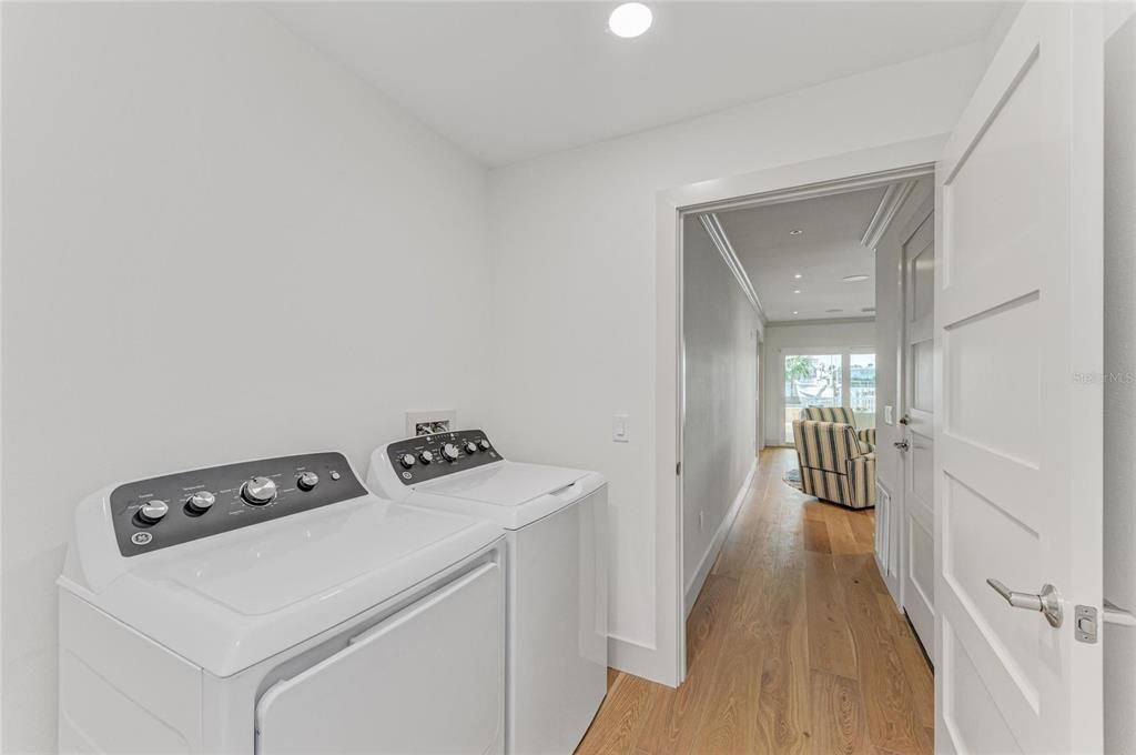 For Sale: $3,950,000 (3 beds, 3 baths, 2645 Square Feet)