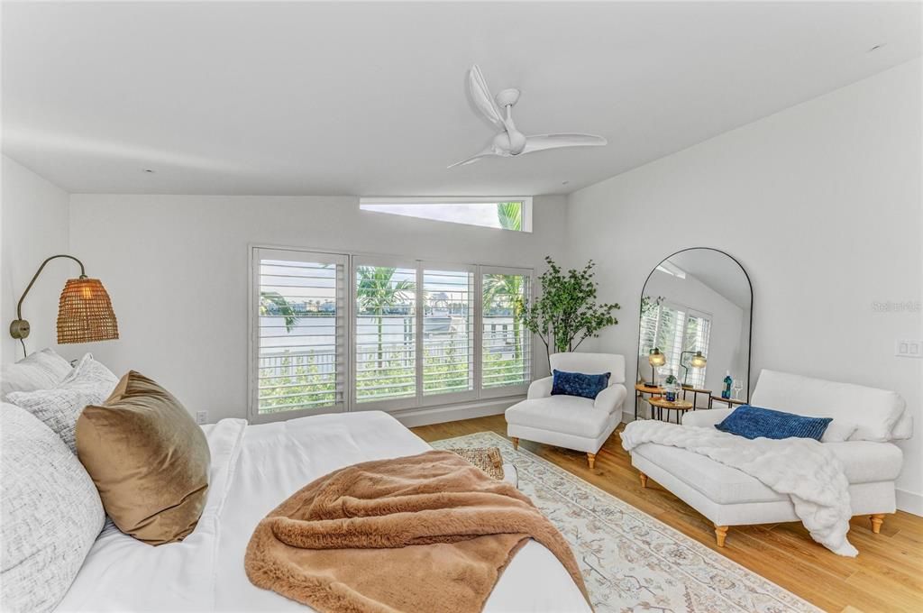 For Sale: $3,950,000 (3 beds, 3 baths, 2645 Square Feet)